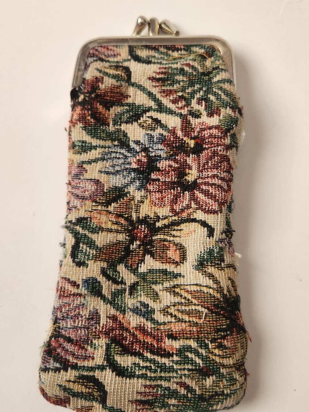 Vintage Floral Tapestry Coin Purse Kiss Lock Change pouch